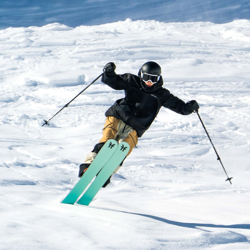 Freeride Girl skier riding the turquise Dancer 3 Freeride and all-mountain ski 2026