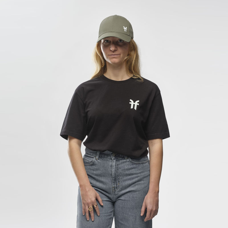 クラシックダッドハット